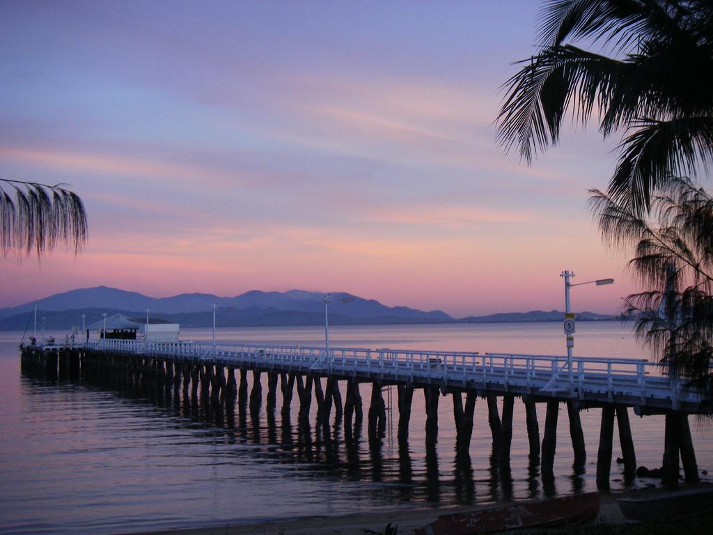 Tropical Palms Resort & 4Wd Hire Picnic Bay エクステリア 写真